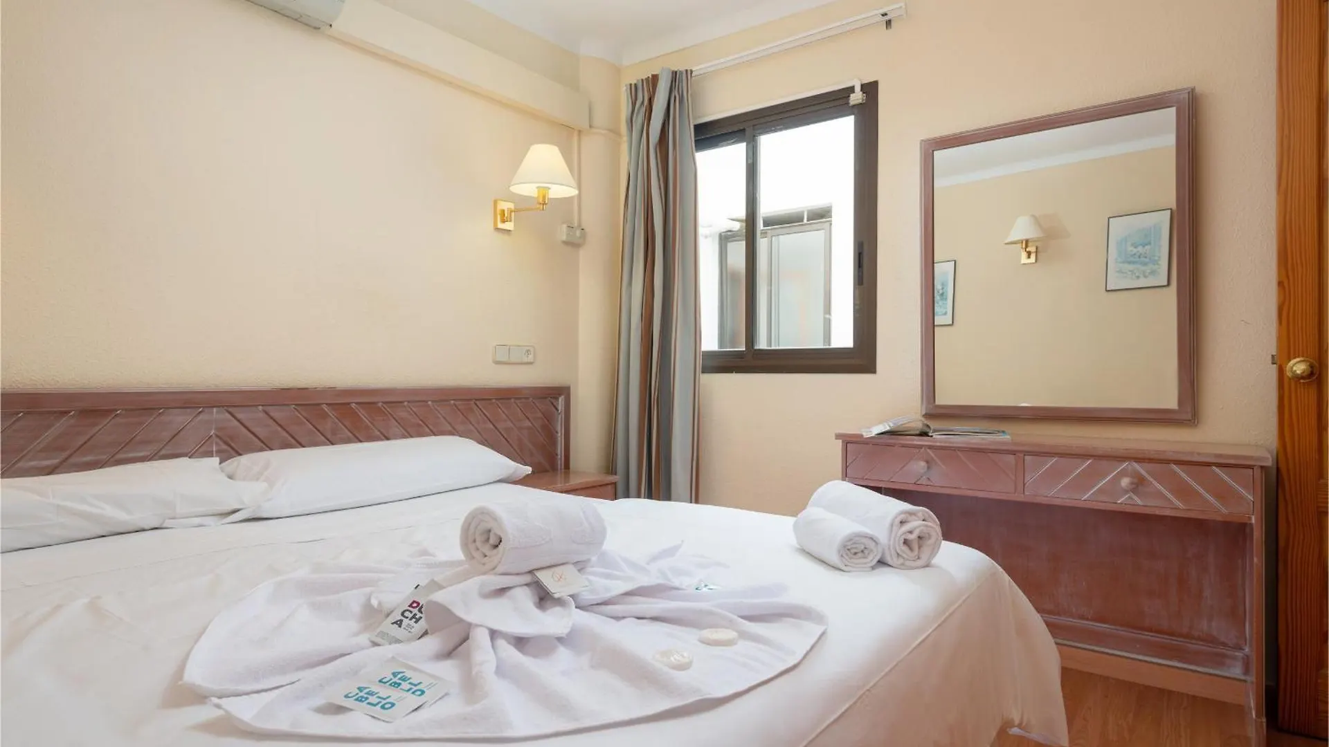 Sunset 1 Room Apartment Carlos V Alcudia  0*, Alcudia (Mallorca) İspanya