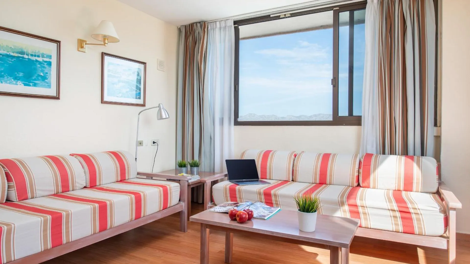 Sunset 1 Room Apartment Carlos V Алькудия